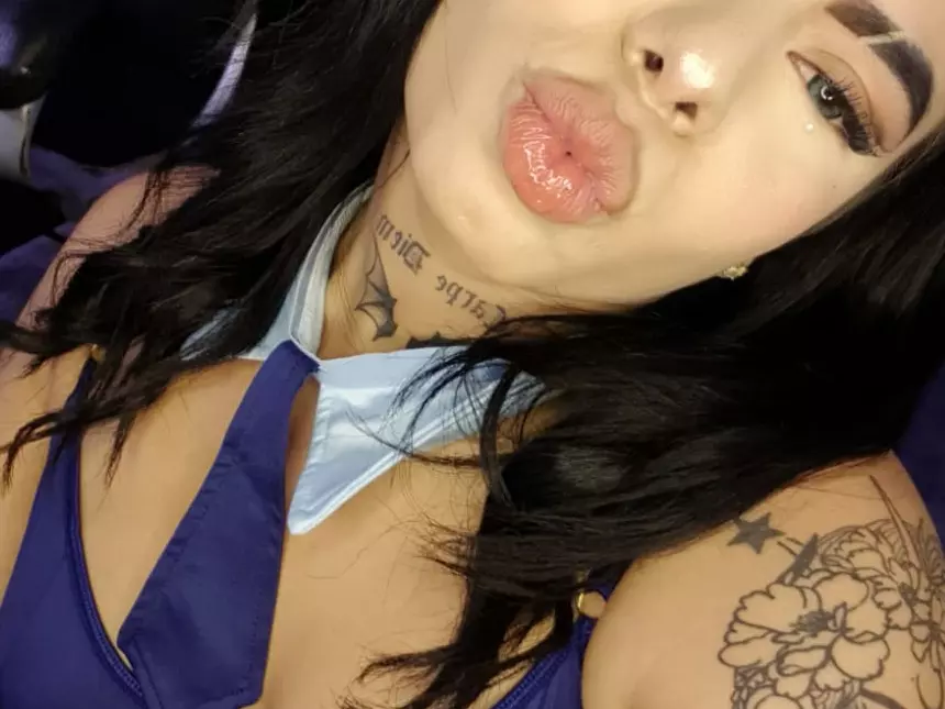 dakotamonroe33