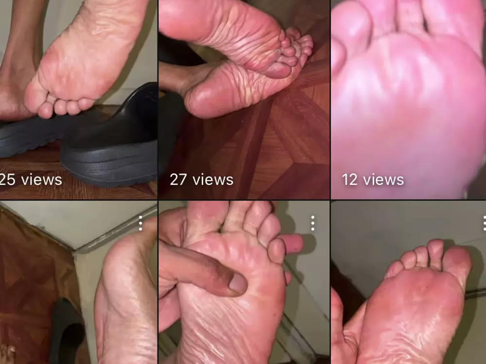 BlackMaleFeet's Live Sex Cam Show