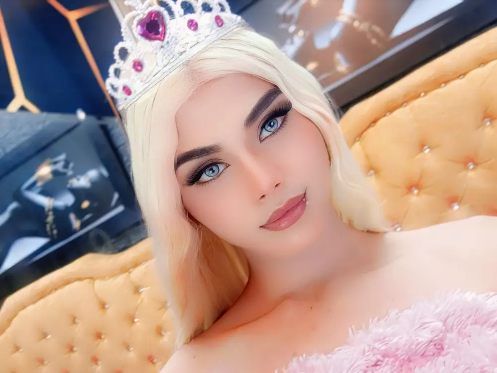Ambar-Brad's Live Sex Cam Show