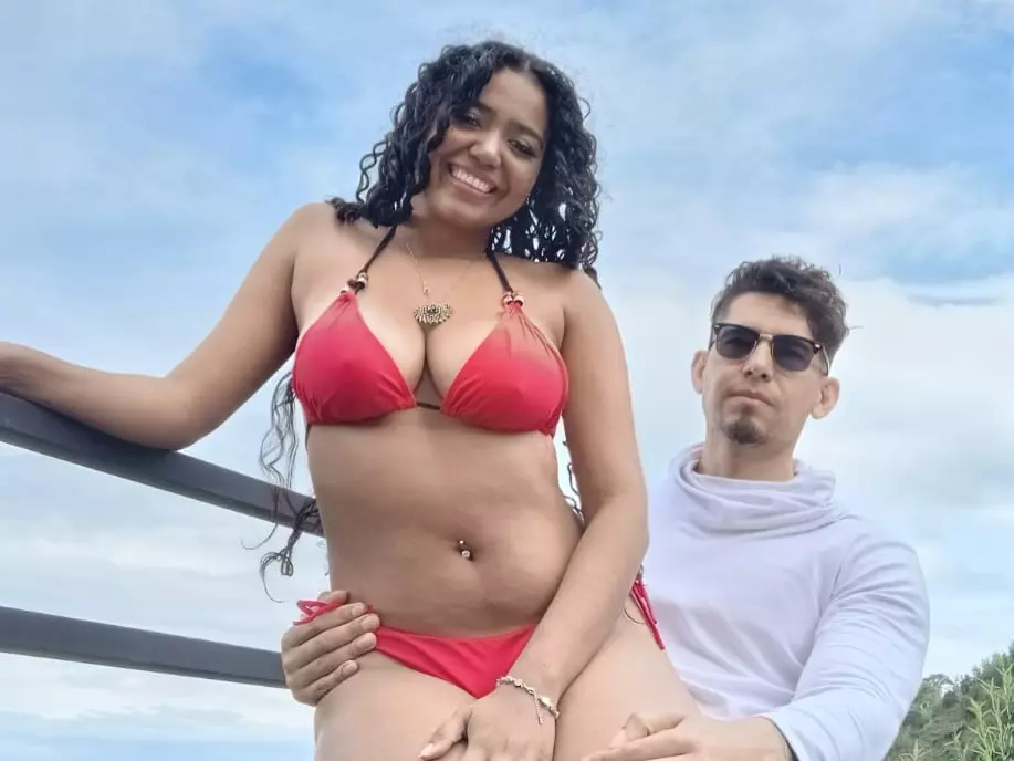 leoandkali's Live Sex Cam Show