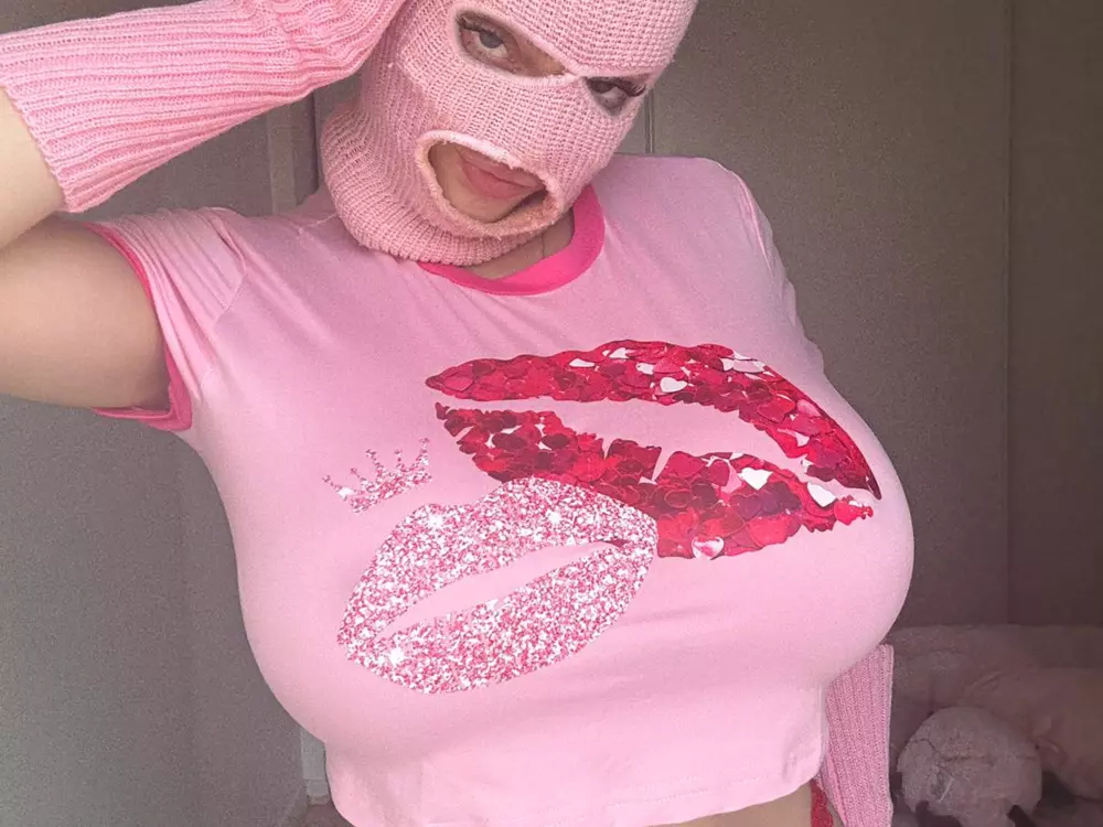 thepinkmaskbabe
