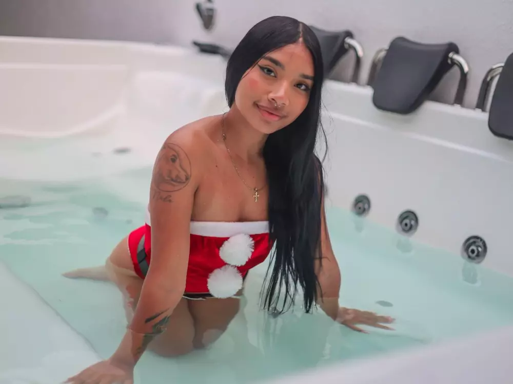 MissPocahontass's Live Sex Cam Show