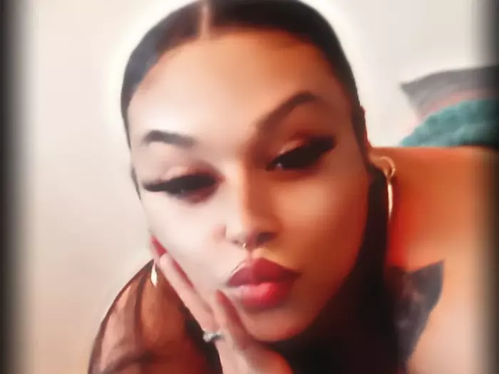 sexyoceanwithbigwaves7425's Live Sex Cam Show