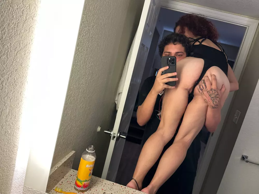 kokoswrld's Live Sex Cam Show