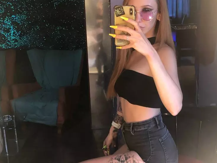 MaydaBelding's Live Sex Cam Show