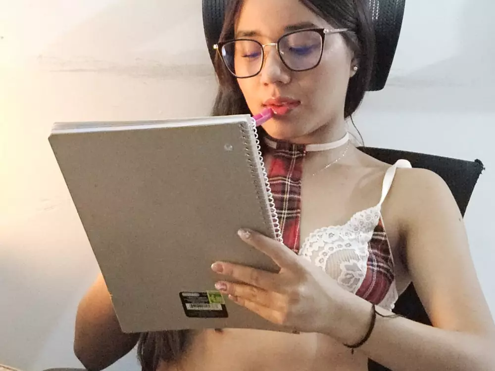 karenmia68