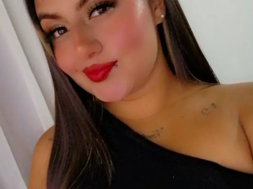 Celestbaby's Live Sex Cam Show