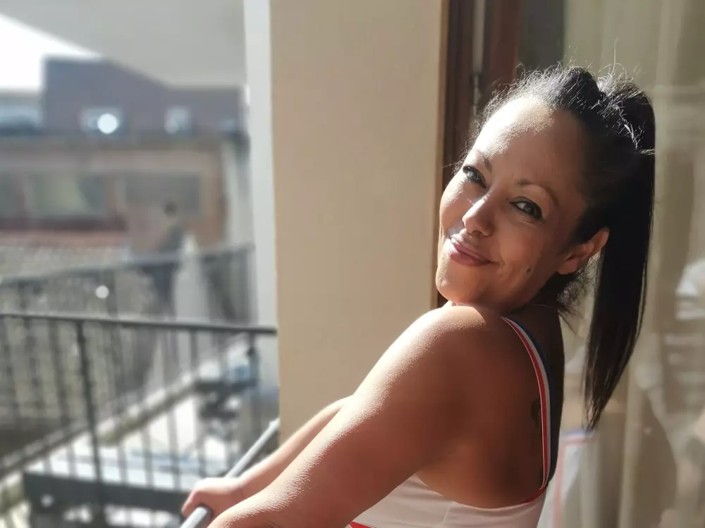 Cleopatra-Cleo's Live Sex Cam Show