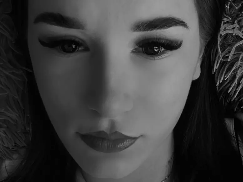 nesya-s's Live Sex Cam Show