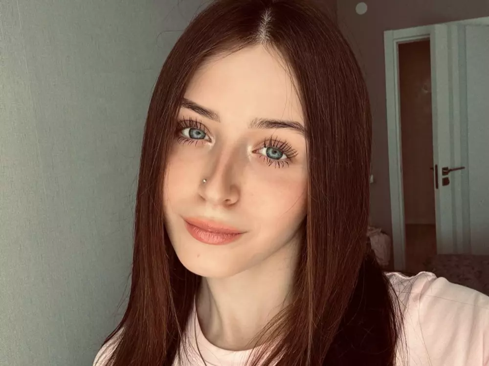 KatieCroston's Live Sex Cam Show