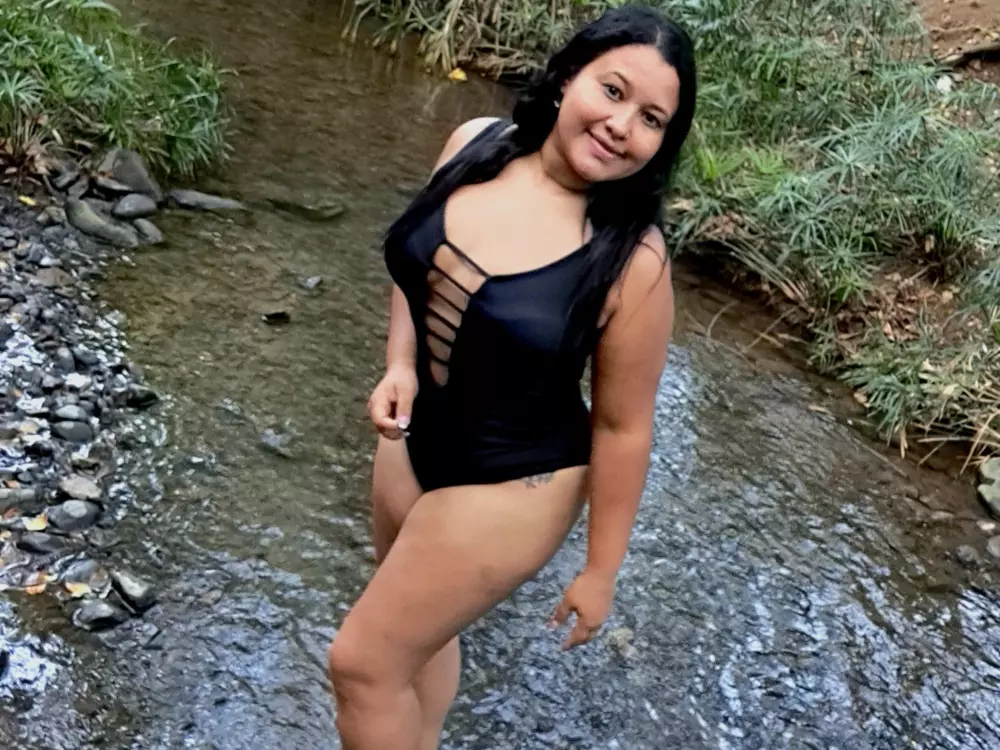 dirtymiilf's Live Sex Cam Show