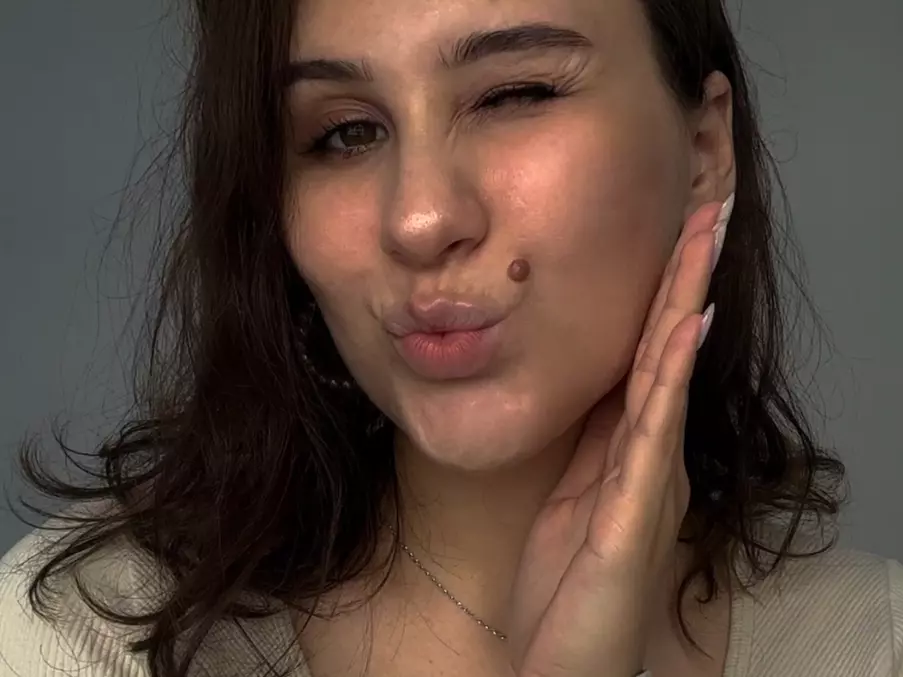 NeldaBiddy's Live Sex Cam Show