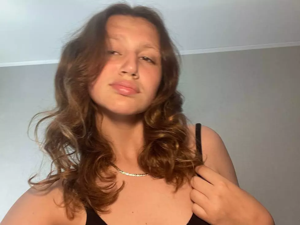 GeorginaFieldhouse's Live Sex Cam Show