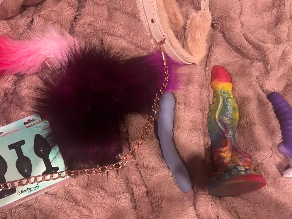 Ava Vixen's Live Sex Cam Show