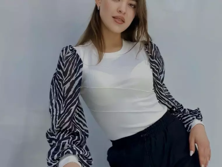CweneHanks's Live Sex Cam Show