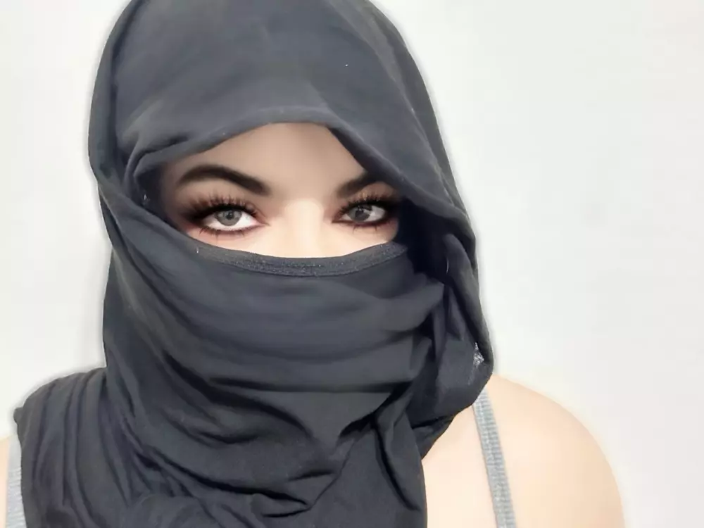 maskedmuseselena