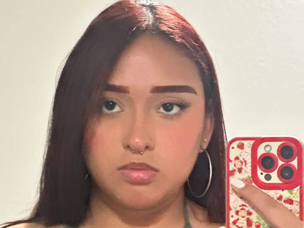 nikkigg003's Live Sex Cam Show