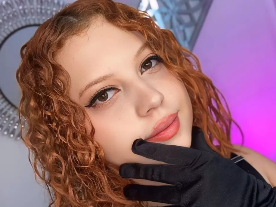 velvet-holden's Live Sex Cam Show