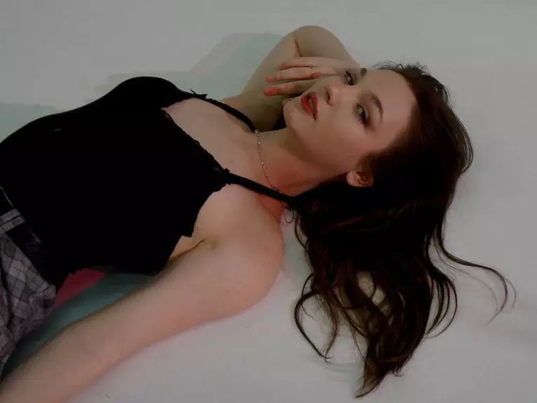 ZettaMagda's Live Sex Cam Show