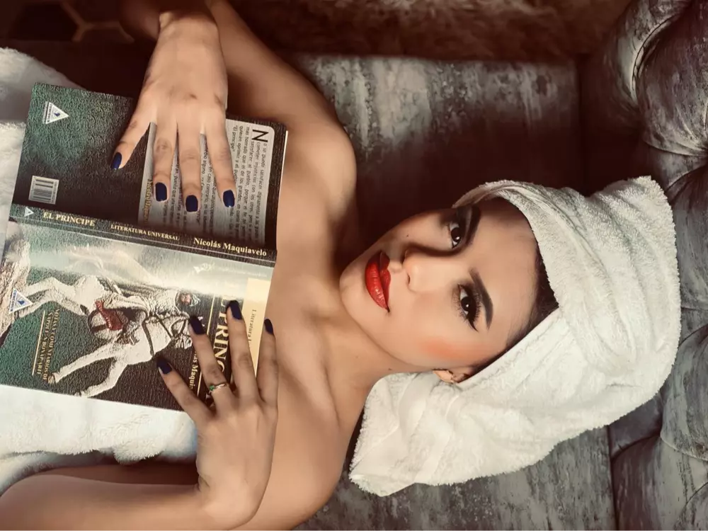 Ximena-Sotto1's Live Sex Cam Show