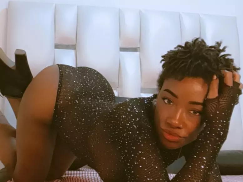 darkhonney's Live Sex Cam Show