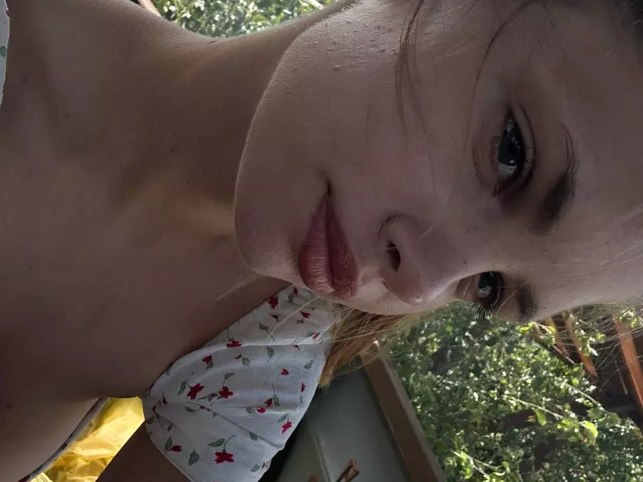 EtsukoPreheim's Live Sex Cam Show
