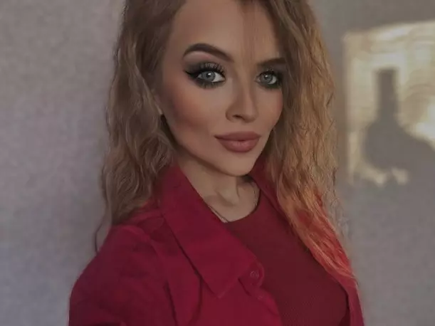 Lace's Live Sex Cam Show