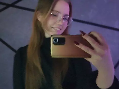 SheriseHore's Live Sex Cam Show