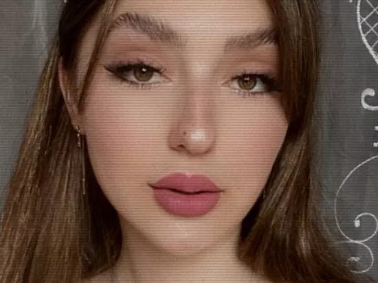 AnnemarieRahaim's Live Sex Cam Show