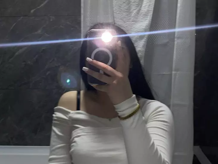 Jin's Live Sex Cam Show