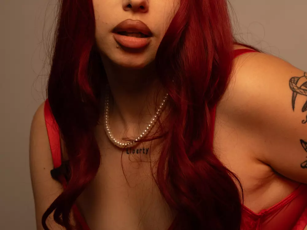 ellisweettease