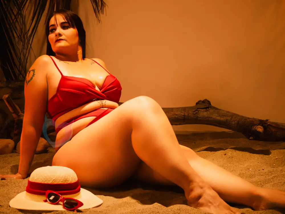 Erikamontiel's Live Sex Cam Show