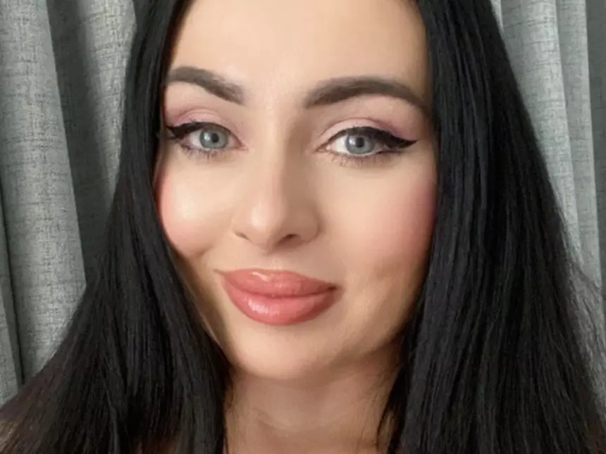 sensuallstella's Live Sex Cam Show
