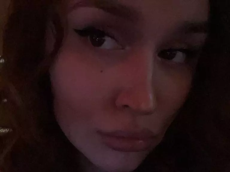 KenyaBarkhimer's Live Sex Cam Show