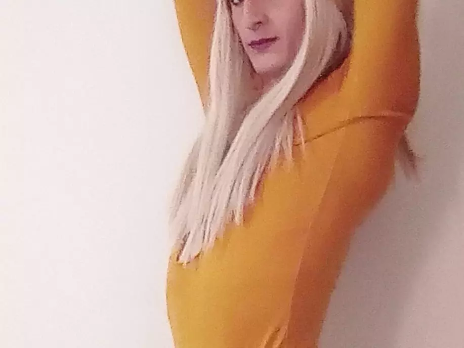 AmberValentinn01's Live Sex Cam Show