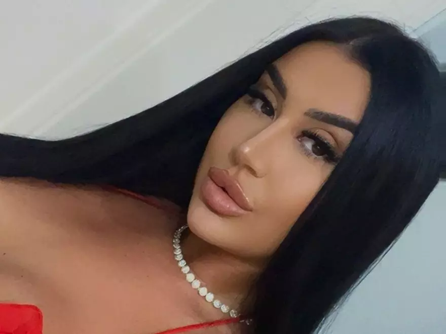 RanyaEvy's Live Sex Cam Show