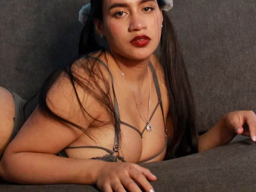 Live cam show with fabi-boobs - Teen (18+) on Camsoda