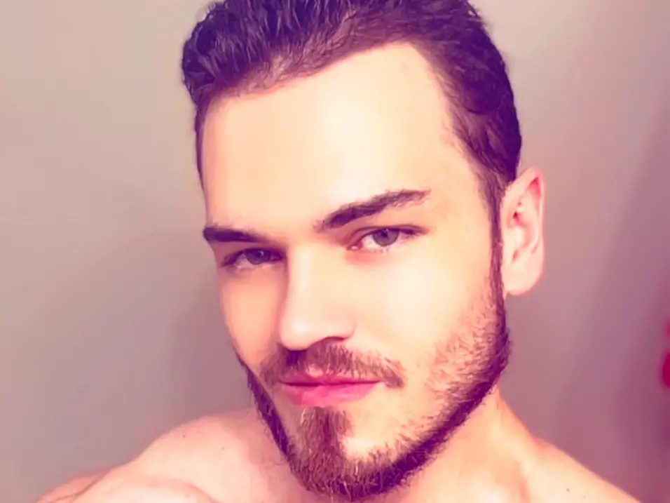 BootyMilker's Live Sex Cam Show