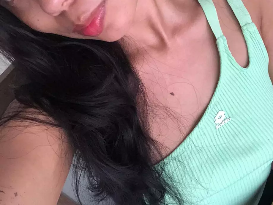 prinsesbrowvagina's Live Sex Cam Show
