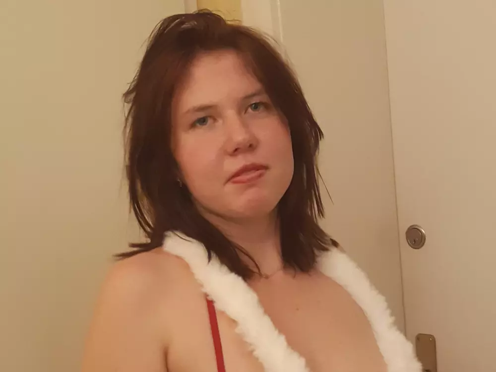 tightassslut18