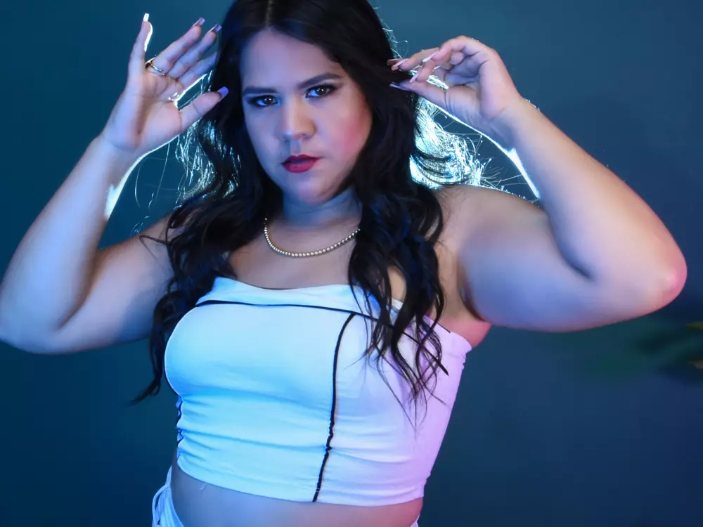 VictoriaBass's Live Sex Cam Show