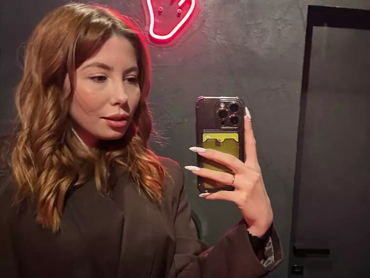 EugeneArlotta's Live Sex Cam Show