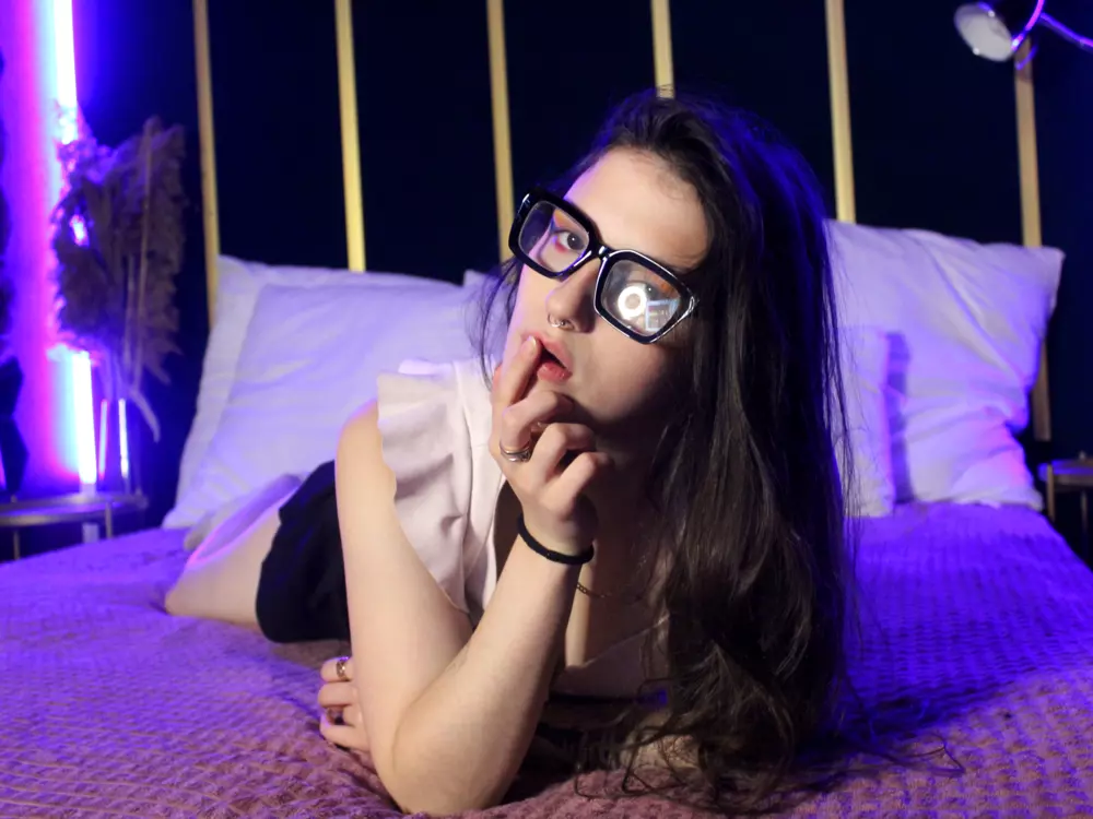 KrissyCorben's Live Sex Cam Show