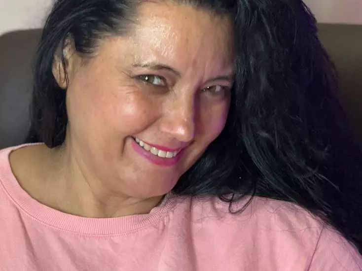 ValeryRosseee's Live Sex Cam Show