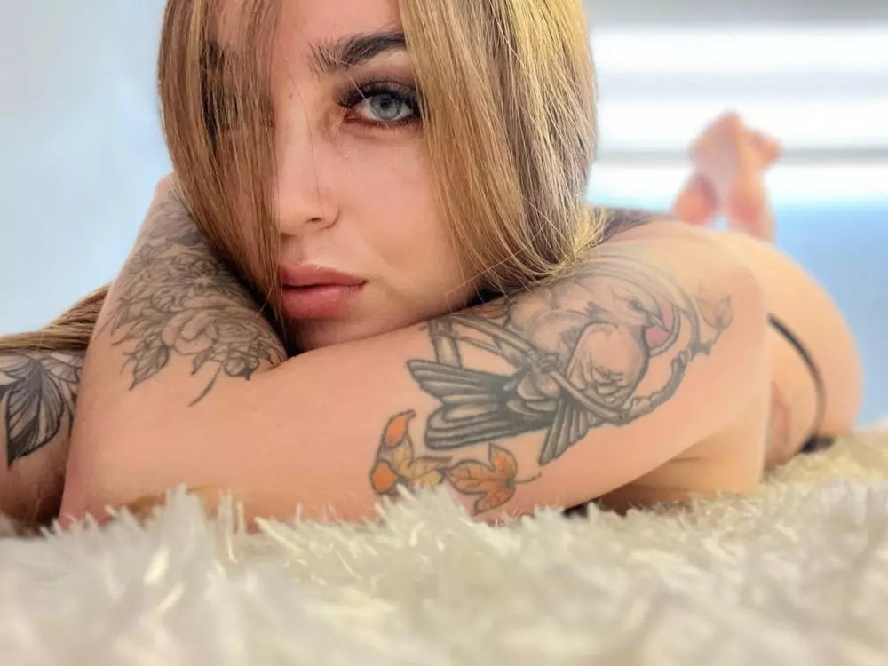 MelanyVega9's Live Sex Cam Show