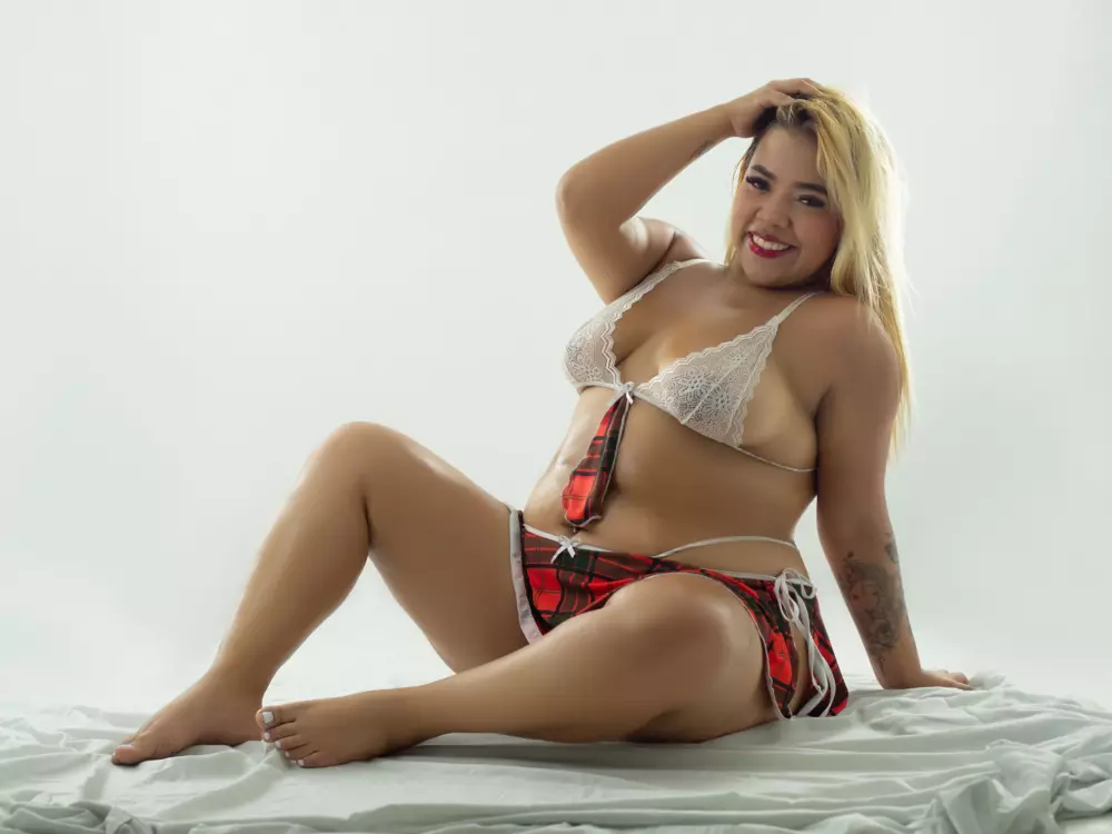 sophia-thomsonn