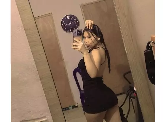 Live cam show with Violet and my horny teen gfs - Teen (18+) on Camsoda