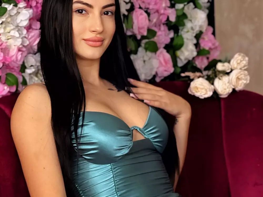 Zara-Ivy's Live Sex Cam Show
