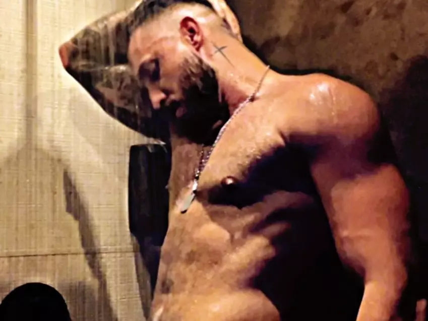 MikeAdamov's Live Sex Cam Show