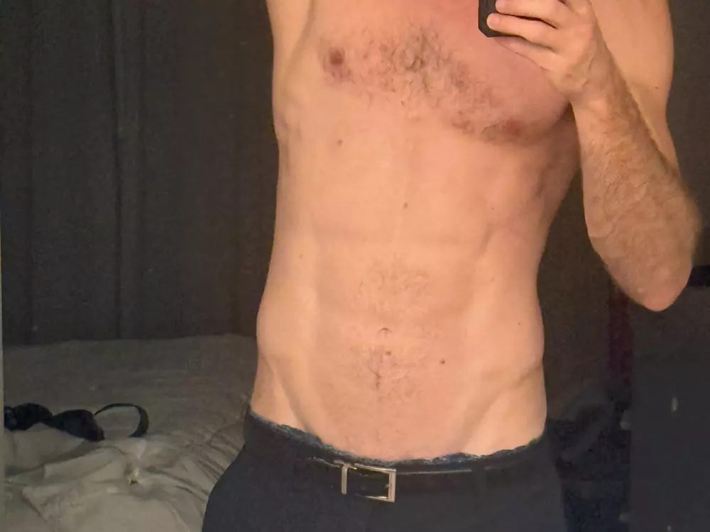 2wellshapedheads